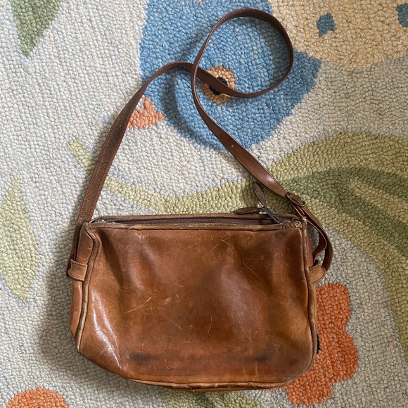 70s/80s I Old Brown Fine Leather Shoulder Bag I Long Island, NY - Picture 2 of 16